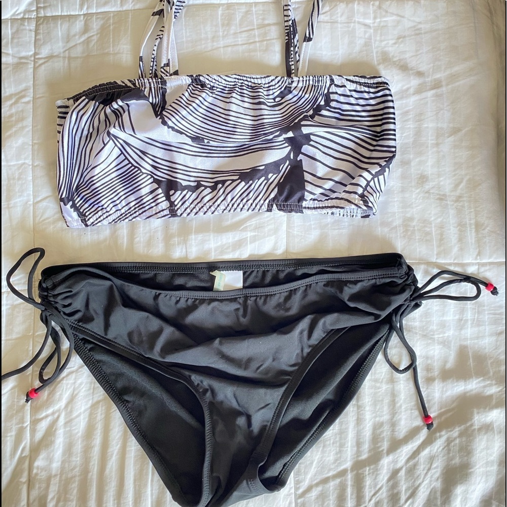 New Directions Swim Set